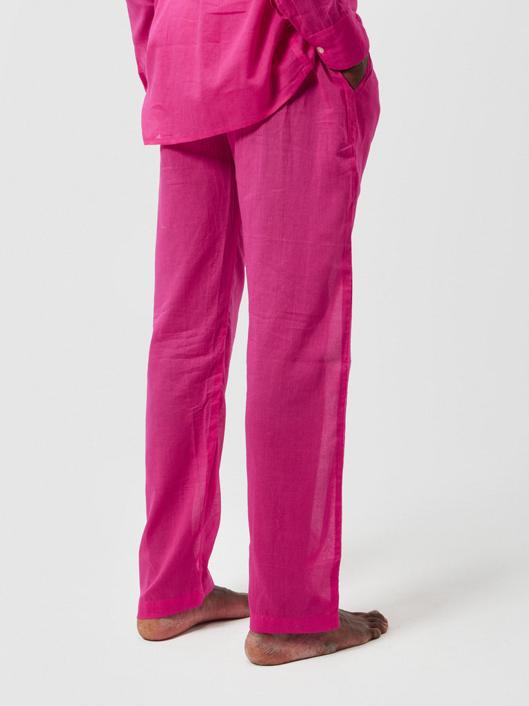 ESSENTIAL TROUSERS IN PINK