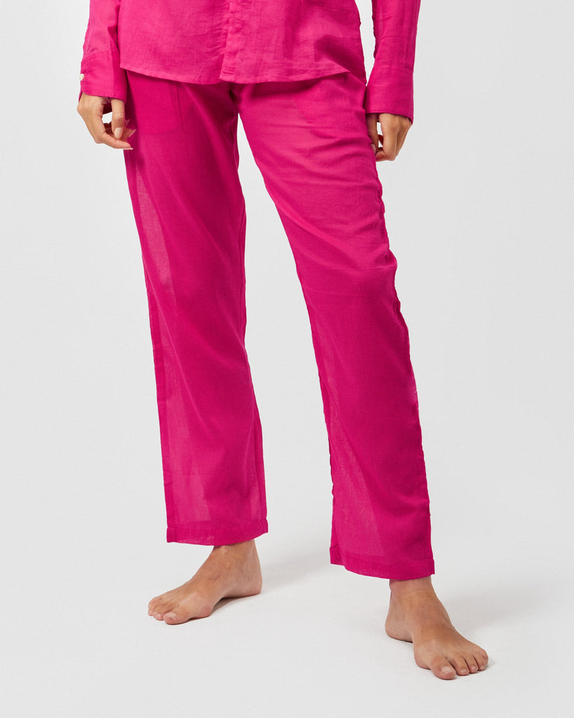 ESSENTIAL TROUSERS IN PINK
