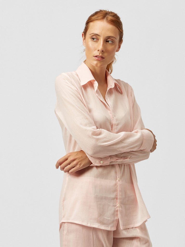 ESSENTIAL SHIRT IN LIGHT PINK